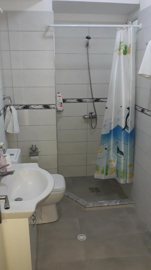 Odise'S Suite Korce Exterior foto